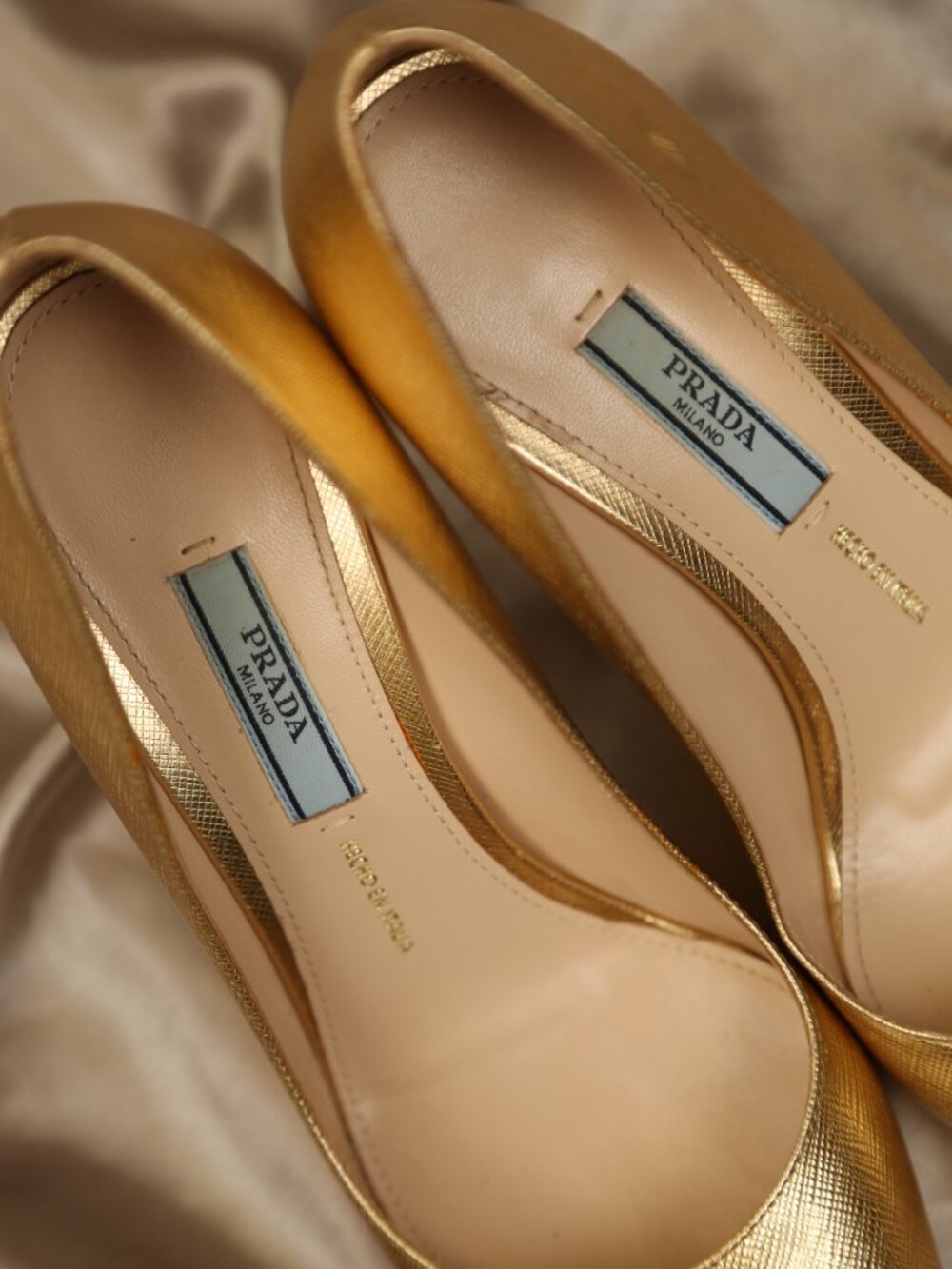 PRADA Gold Saffiano Pumps - Picture 7 of 11